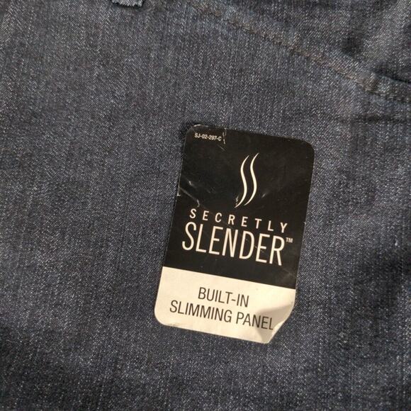 St Johns Bay Secretly Slender Denim Capri Jeans Mid Stretch Women 10P Slimming - Picture 4 of 9